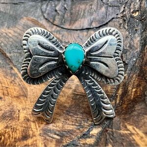 925 Sterling Silver & Turquoise Bow Ring Size 6.5